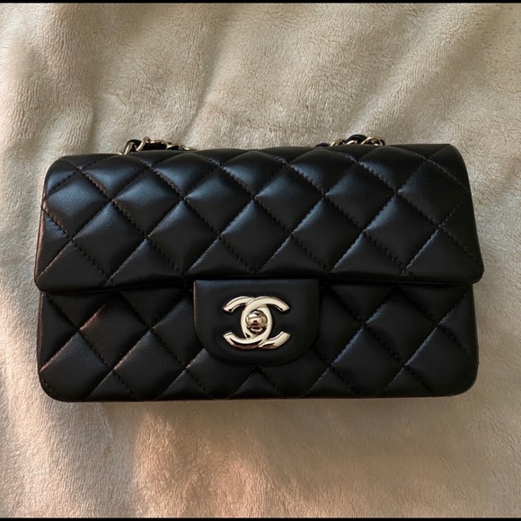 Meet your Posher, Kathereene - Picture 1 of 1